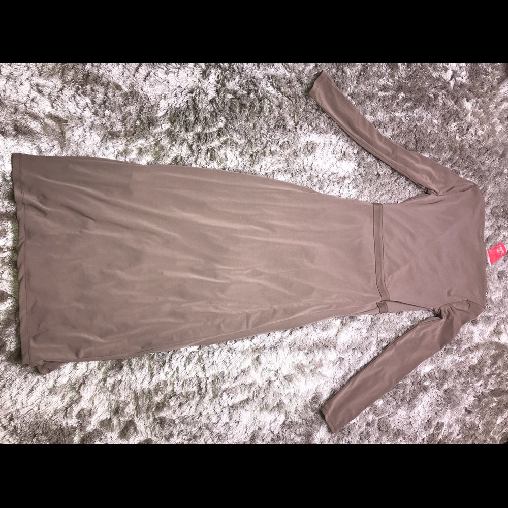 Forever 21 - Picture 2 of 2